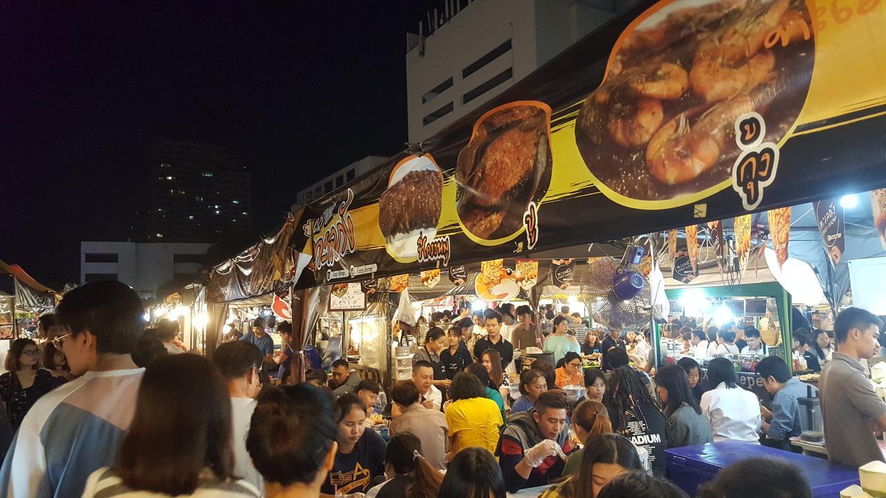 邦美尼公寓 曼谷 外观 照片